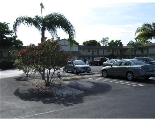 1600 Dover Road, Unit 106B Delray Beach, FL 33445 - Photo 3 of 10 Additional Photo