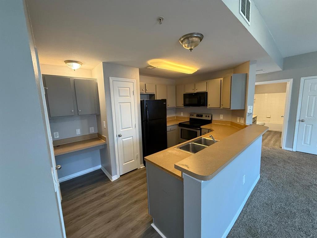 2015 Erving Circle, Unit 307 Ocoee, FL 34761 - Photo 17 of 33