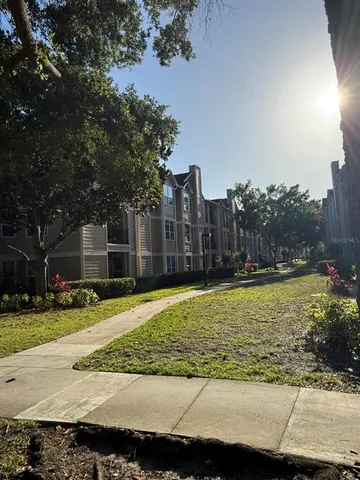 $207,000 | 2015 Erving Circle, Unit 307, Ocoee, FL 34761