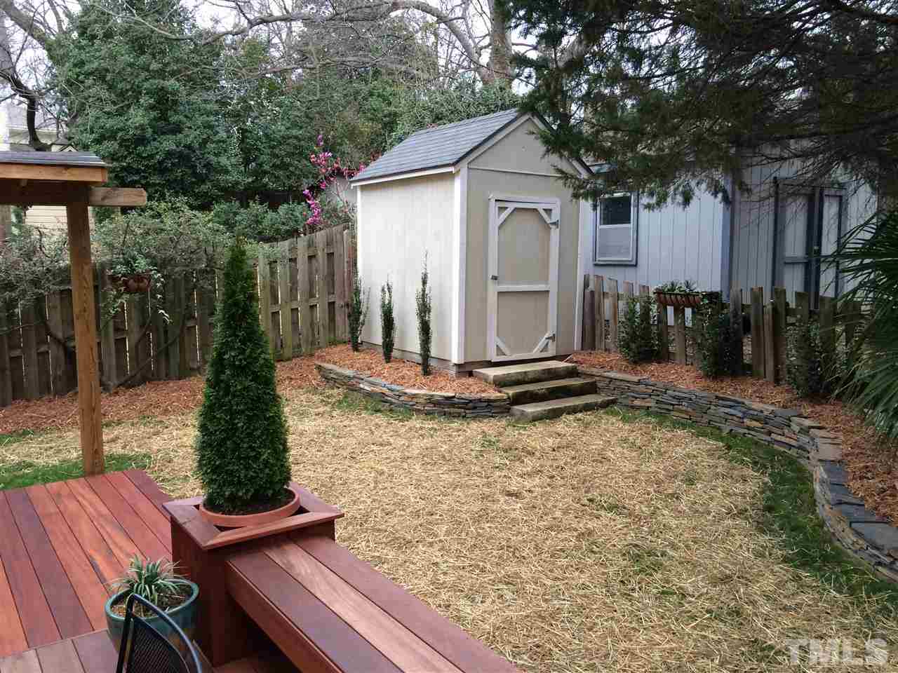 537 Pace Street Raleigh, NC 27604 - Photo 14 of 25 a front view of a house with garden