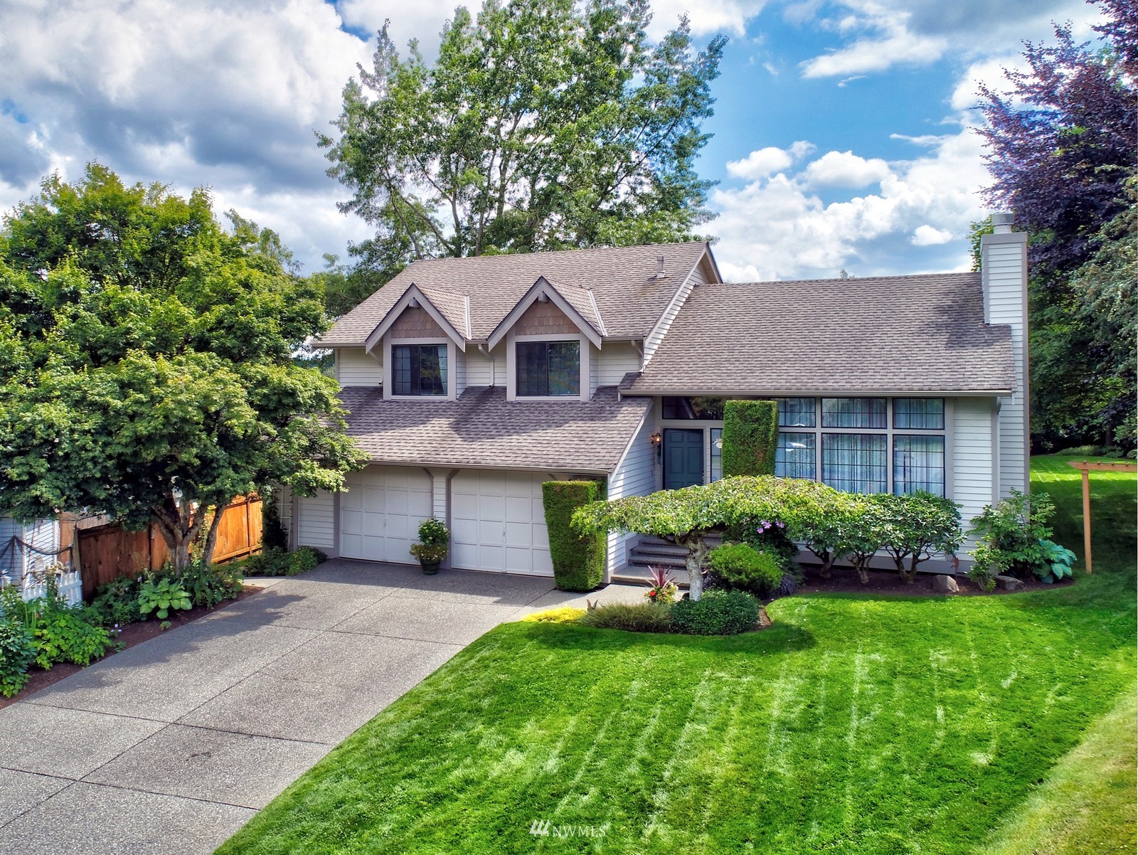 2214 237th Street Southeast Bothell, WA 98021 - Photo 1 of 35 Gallery Image 1