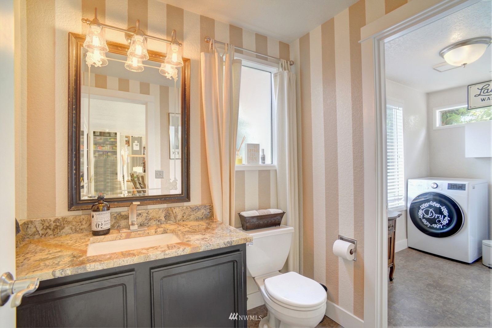 2214 237th Street Southeast Bothell, WA 98021 - Photo 12 of 35 Gallery Image 12