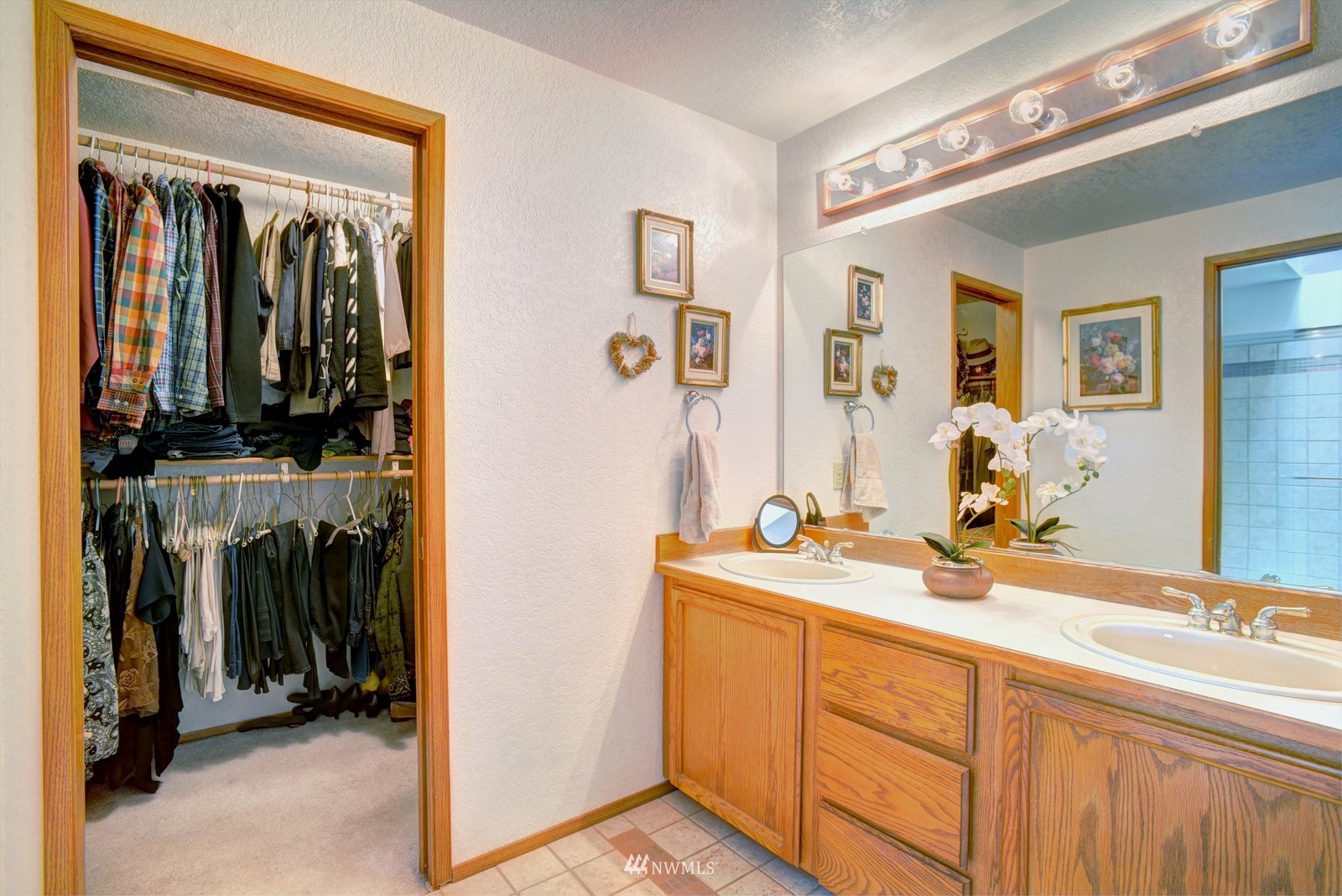 2214 237th Street Southeast Bothell, WA 98021 - Photo 17 of 35 Gallery Image 17