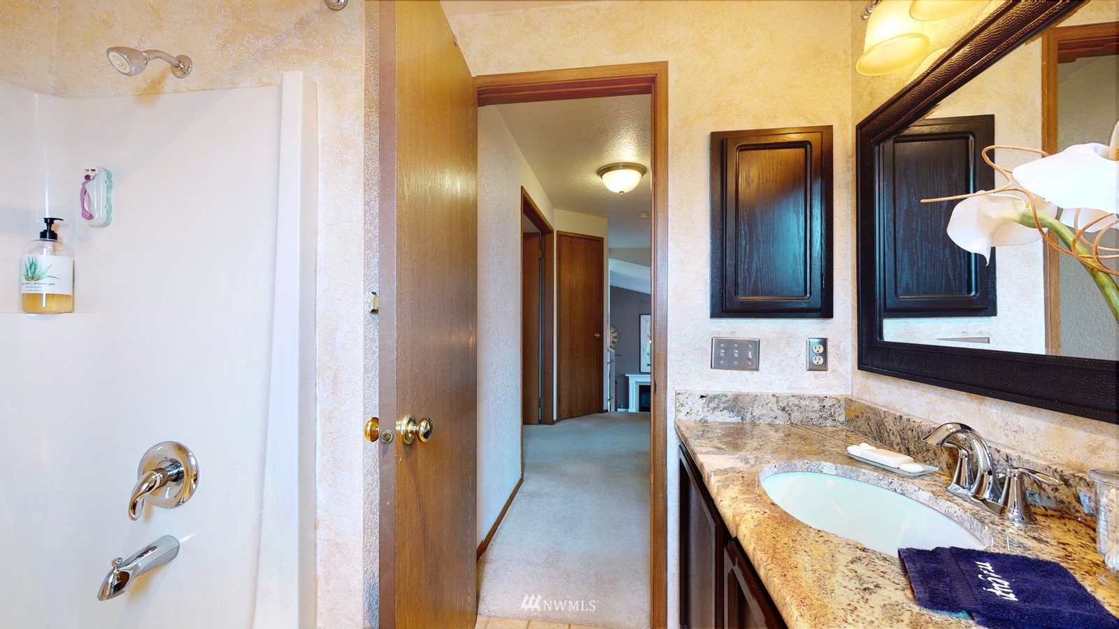 2214 237th Street Southeast Bothell, WA 98021 - Photo 19 of 35 Gallery Image 19