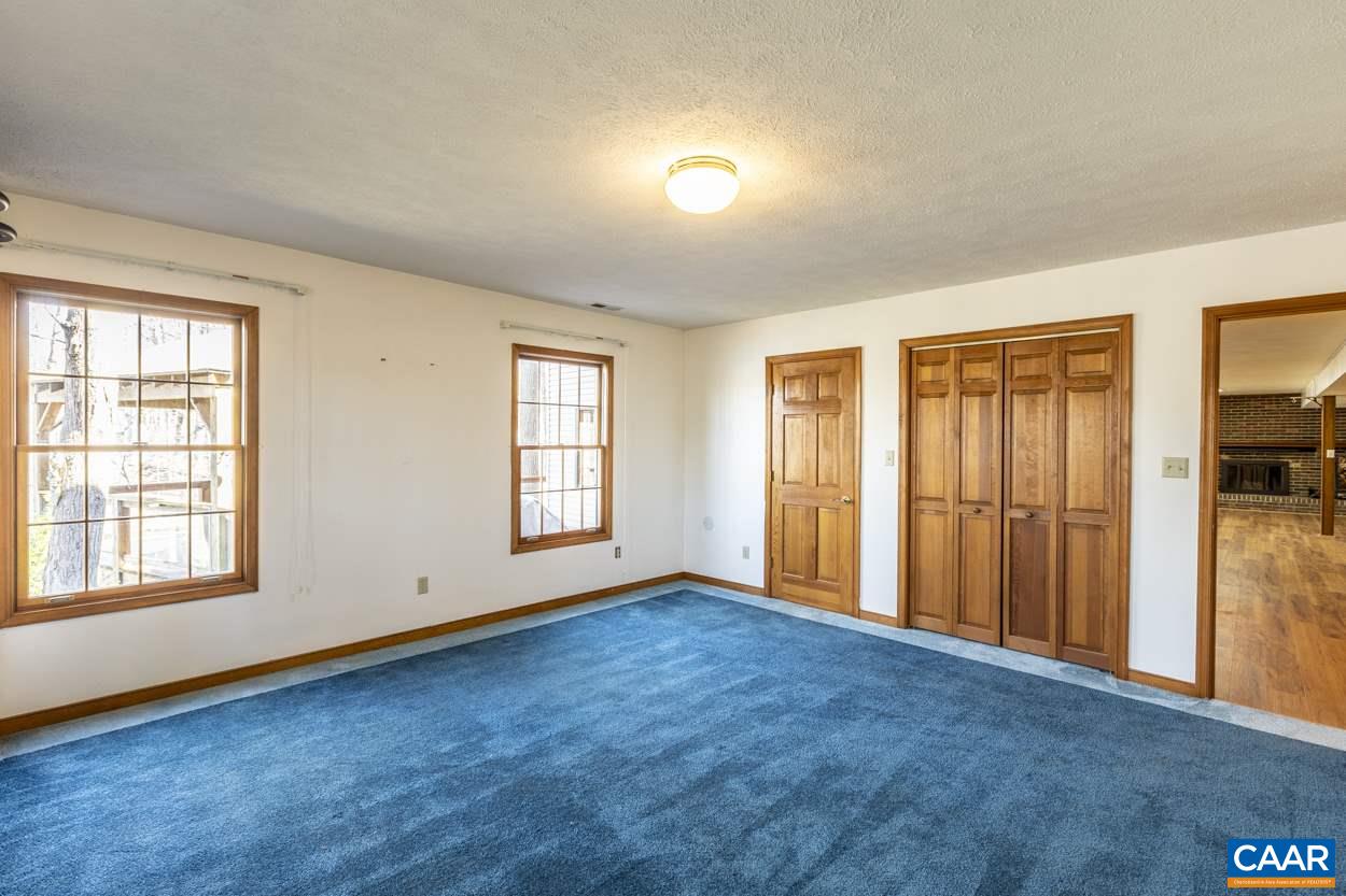 73 Amethyst Road Palmyra, VA 22963 - Photo 40 of 56 an empty room with windows