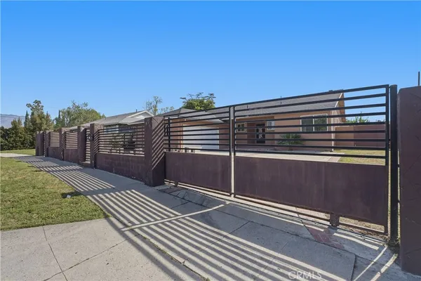 $789,900 | 14808 Aztec Street, Sylmar, CA 91342