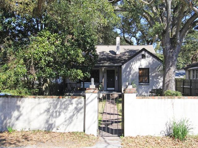 303 Magnolia Road Charleston, SC 29407 - Photo 2 of 11 exterior from street
