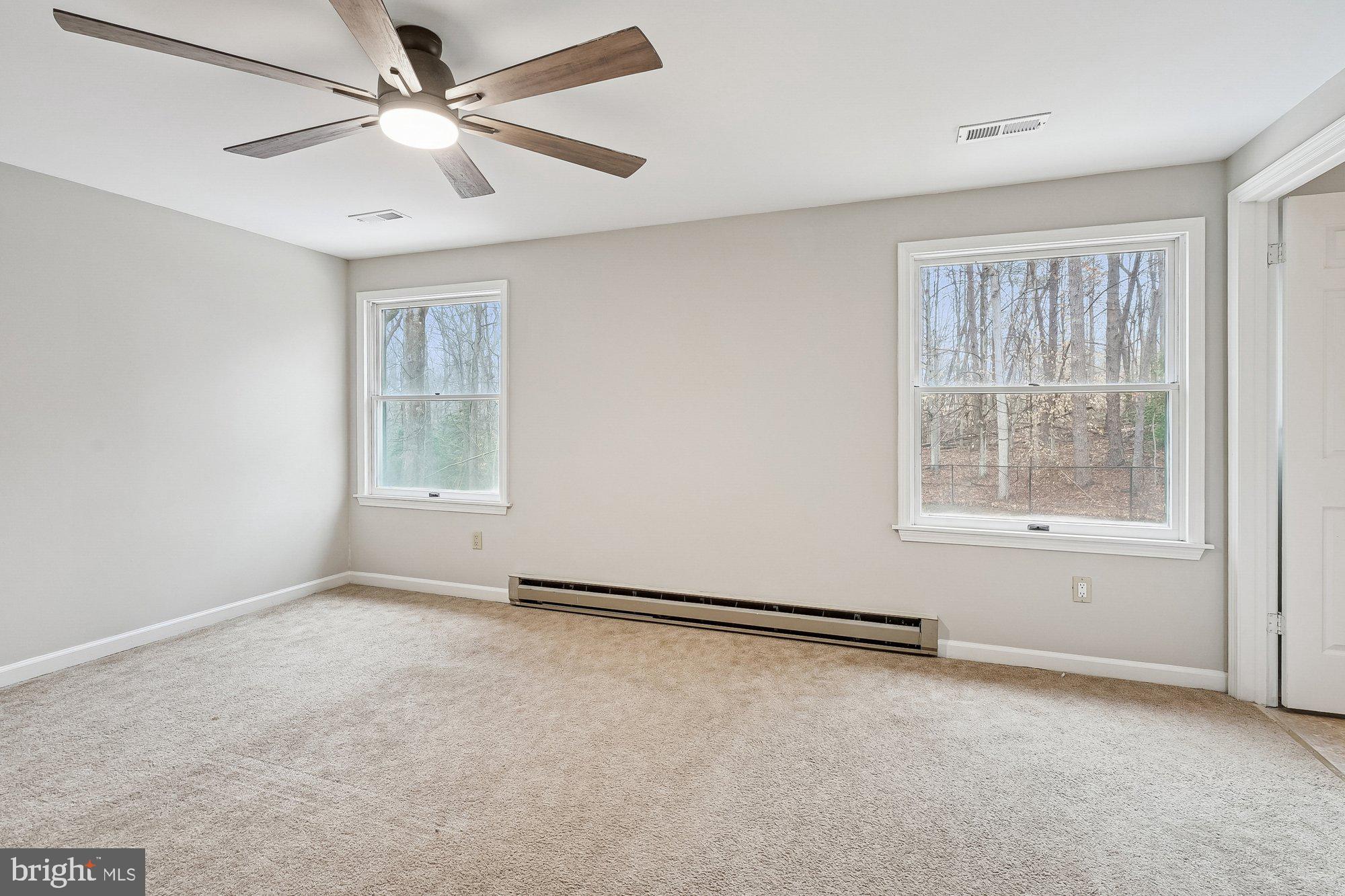 1515 Brooke Road Stafford, VA 22554 - Photo 10 of 20 Primary Bedroom