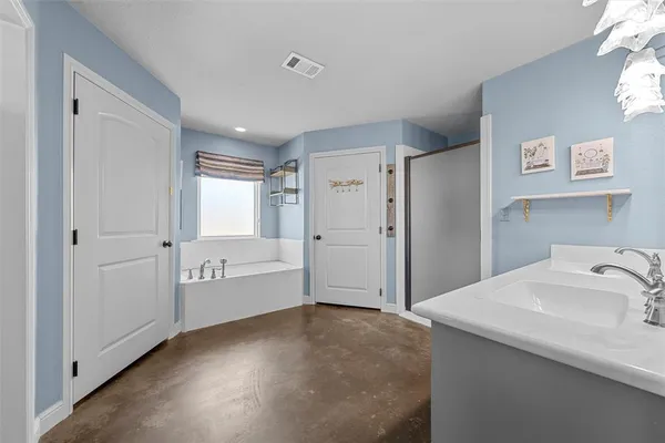 $349,900 | 248 Rabbit Shadow Trail, Whitney, TX 76692