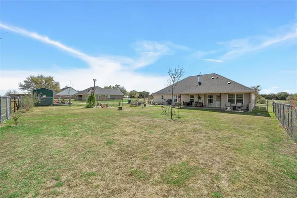 $349,900 | 248 Rabbit Shadow Trail, Whitney, TX 76692