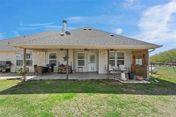 $349,900 | 248 Rabbit Shadow Trail, Whitney, TX 76692