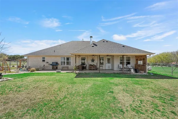 $349,900 | 248 Rabbit Shadow Trail, Whitney, TX 76692