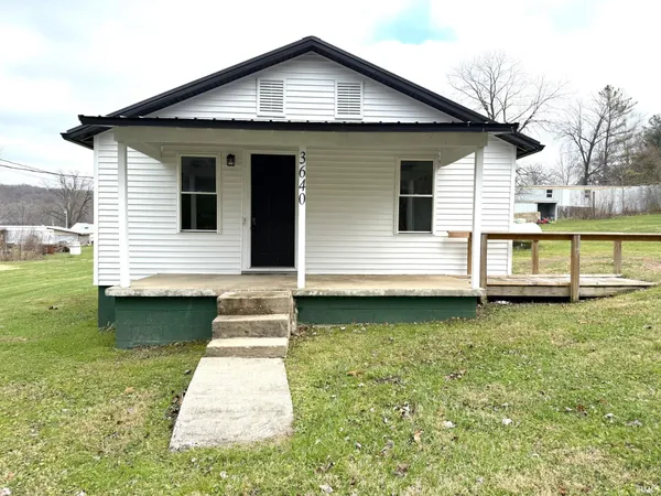 $119,500 | 3640 Old Vincennes Road, Mitchell, IN 47446