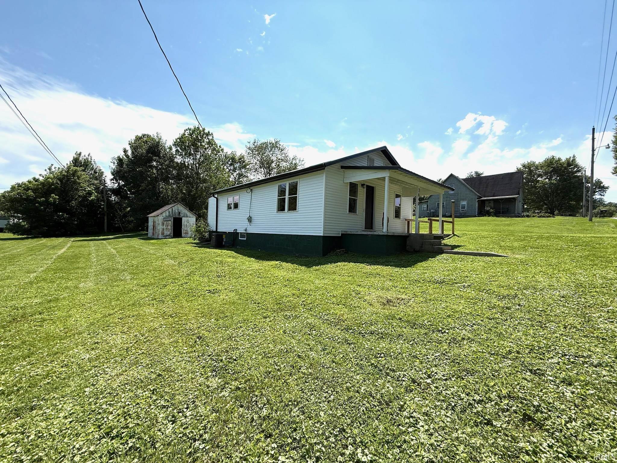 3640 Old Vincennes Road Mitchell, IN 47446 - Photo 25 of 32