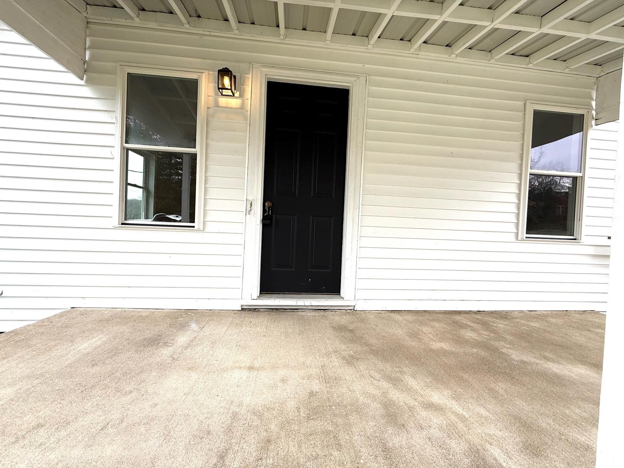 3640 Old Vincennes Road Mitchell, IN 47446 - Photo 8 of 32