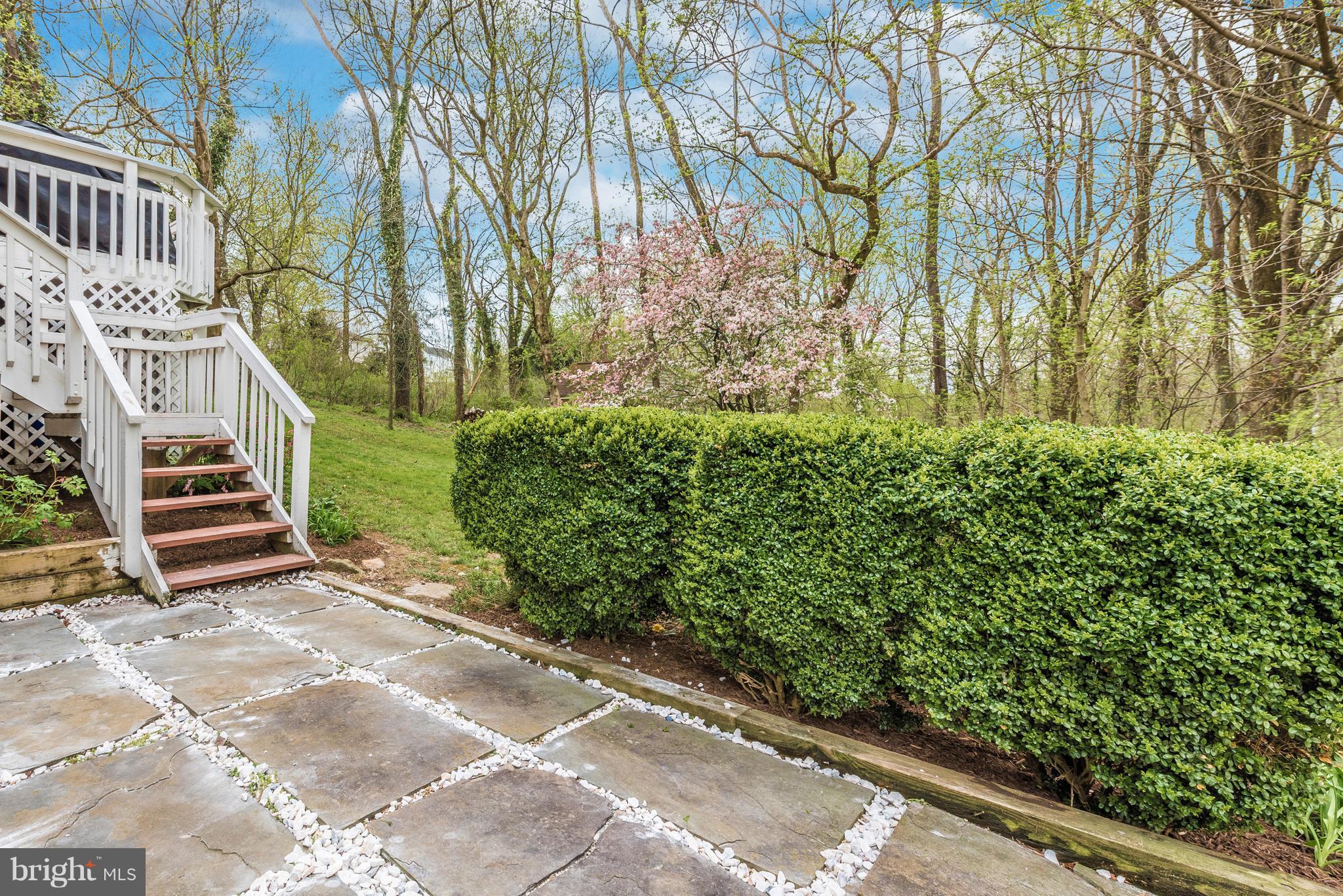 1706 Brookshire Run Point of Rocks, MD 21777 - Photo 25 of 29 a view of a garden with wooden fence