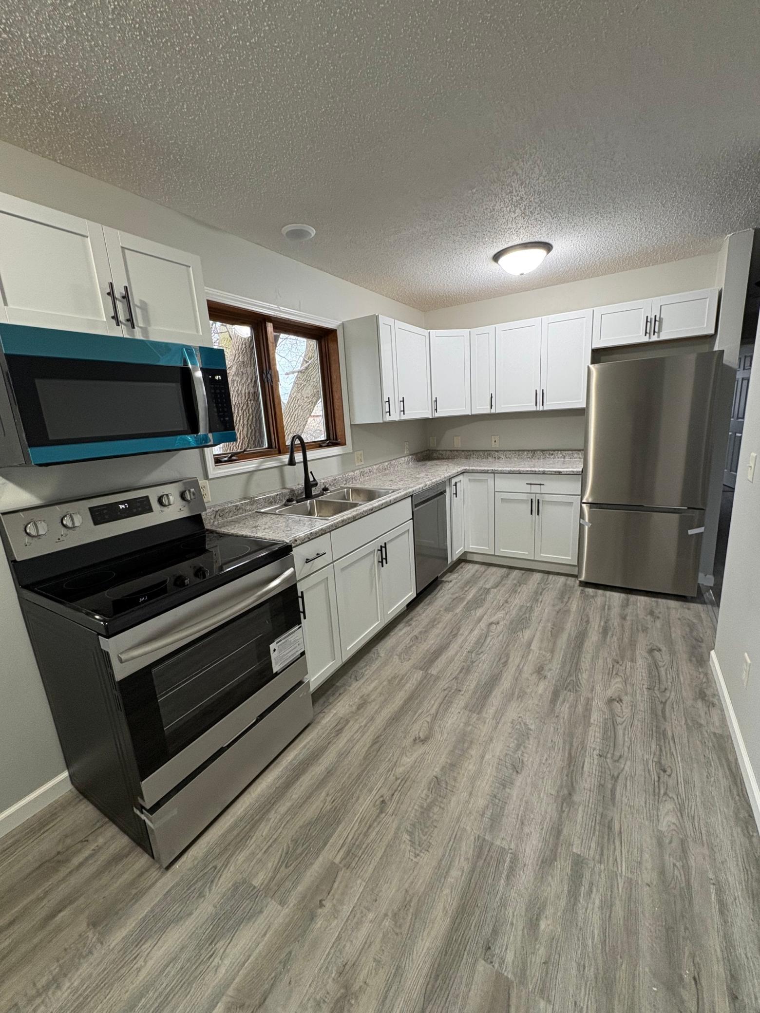506 7th Avenue Northeast Brainerd, MN 56401 - Photo 4 of 19