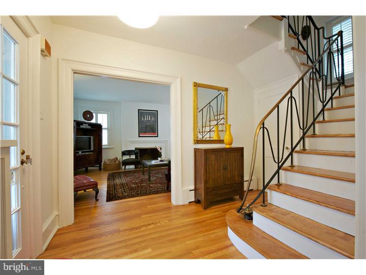 1407 County Line Road Bryn Mawr, PA 19010 - Photo 2 of 20 Foyer