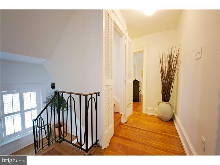 1407 County Line Road Bryn Mawr, PA 19010 - Photo 16 of 20 Hallway