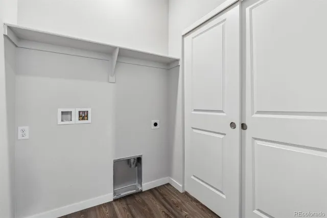 $424,990 | 2060 Panorama Street, Lochbuie, CO 80603