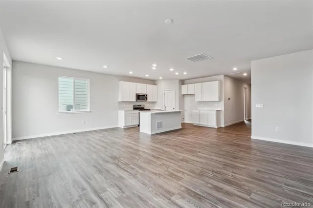 $424,990 | 2060 Panorama Street, Lochbuie, CO 80603