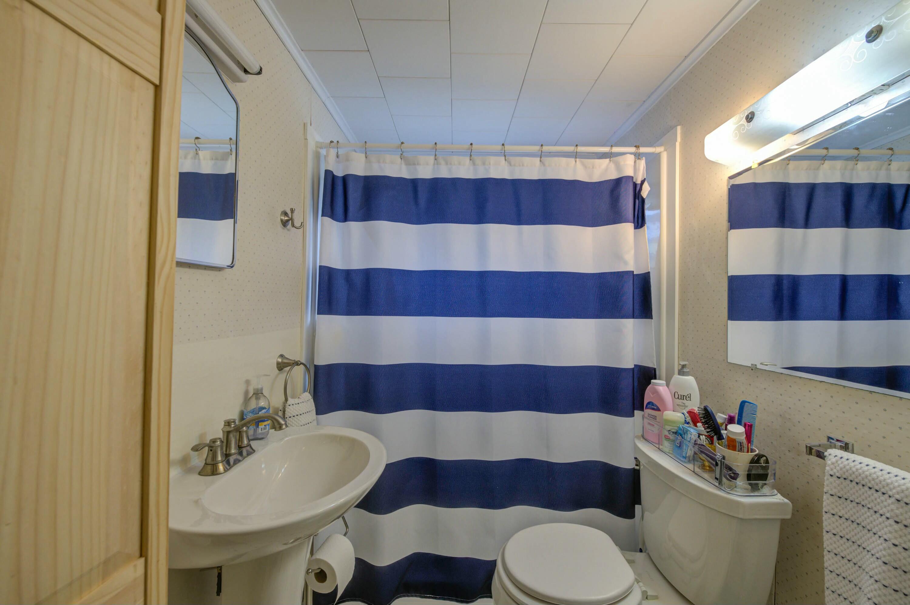 215 Black Point Road Scarborough, ME 04074 - Photo 16 of 25 Bath