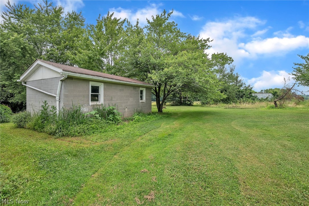 2423 Dewey Road Ashtabula, OH 44004 - Photo 16 of 35 Gallery Image 16