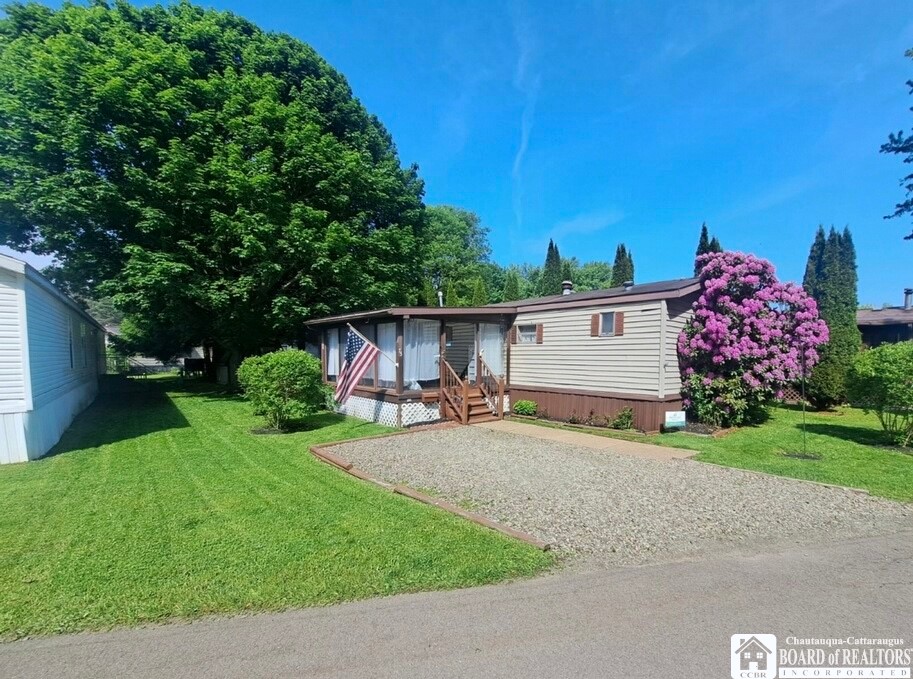 1691 Carlberg Road Carroll, NY 14701 - Photo 2 of 28