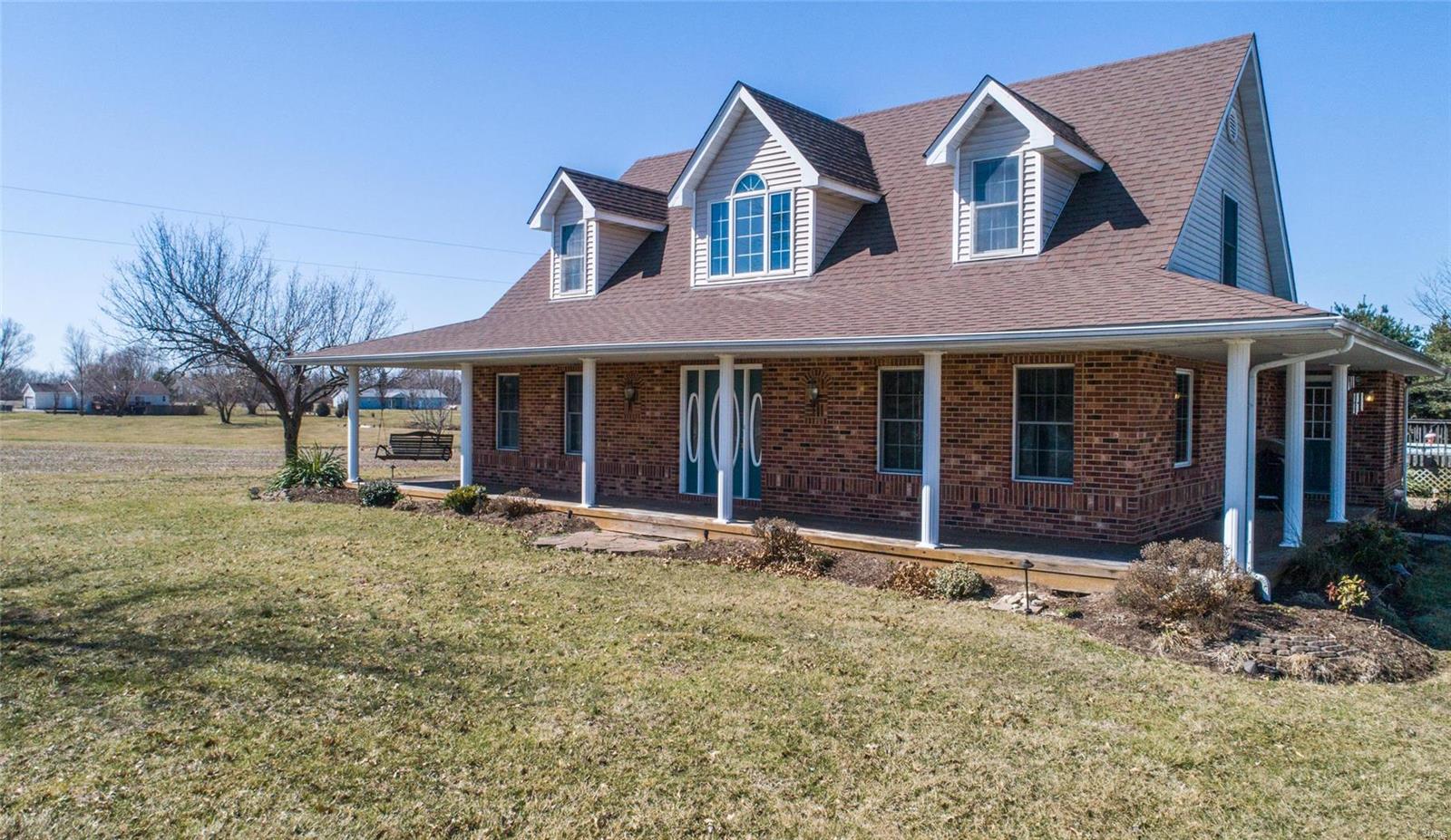5745 Marine Road Alhambra, IL 62001 - Photo 2 of 50