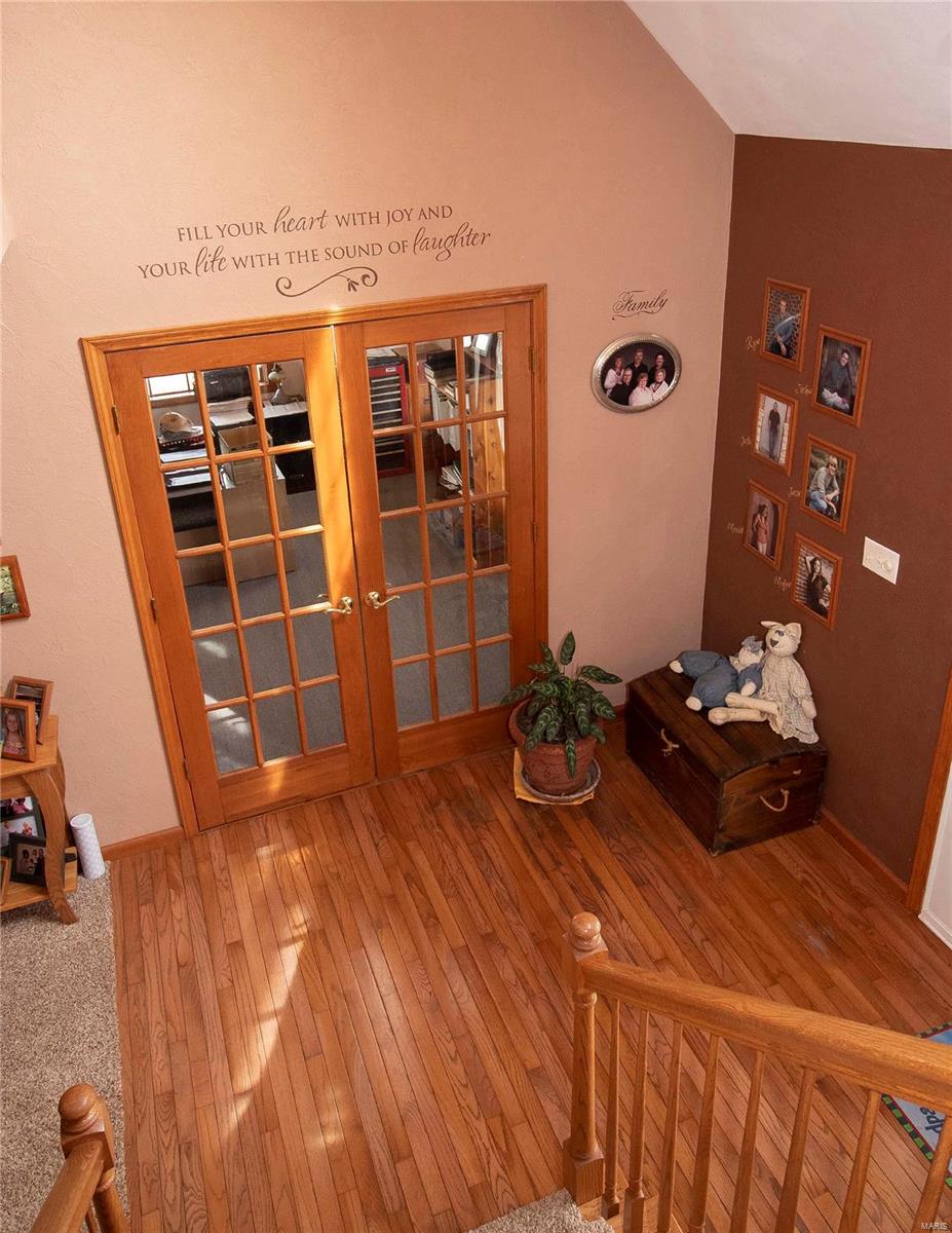 5745 Marine Road Alhambra, IL 62001 - Photo 20 of 50