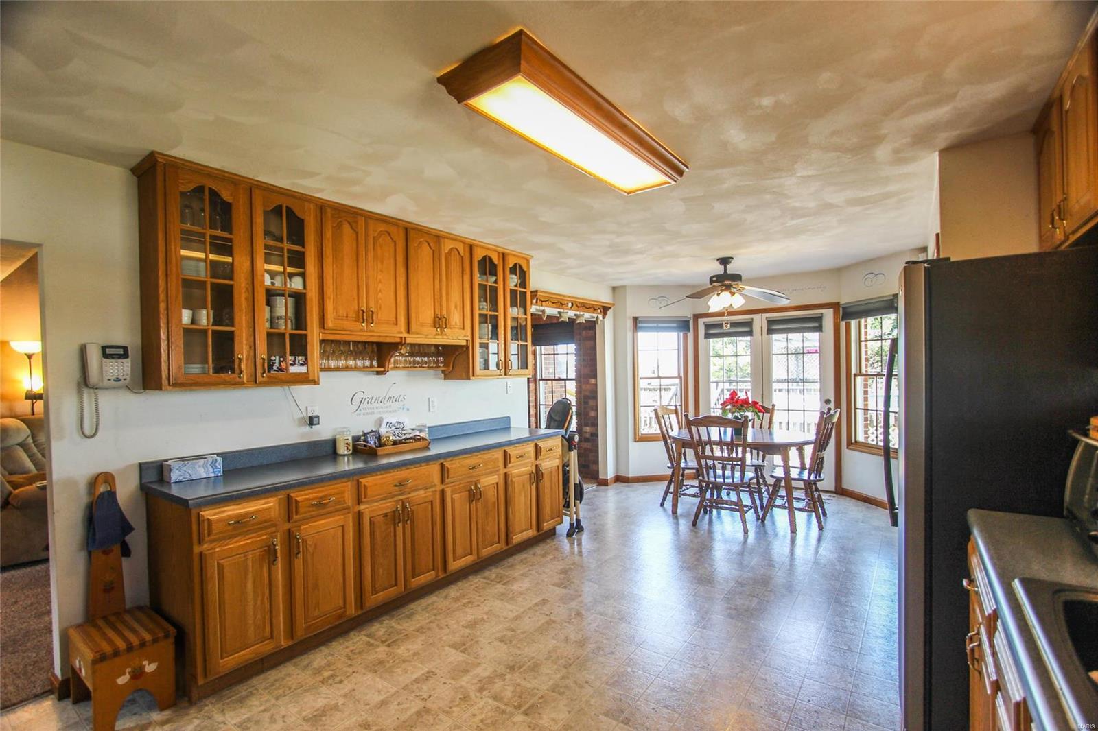5745 Marine Road Alhambra, IL 62001 - Photo 10 of 50