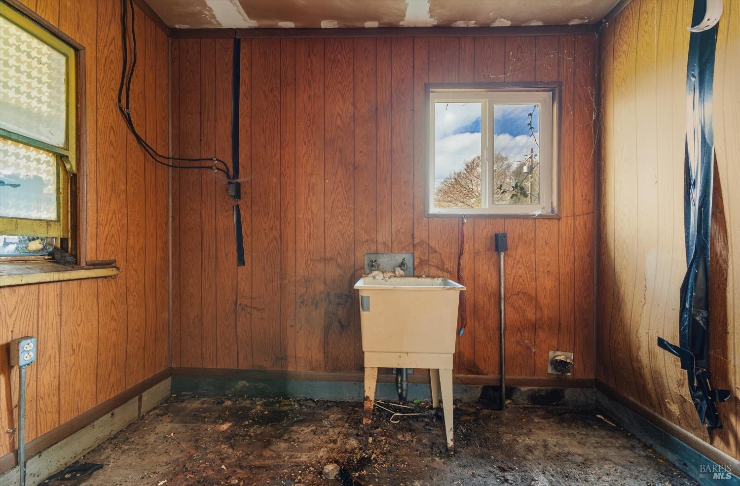 921 Jones Street Berkeley, CA 94710 - Photo 13 of 19