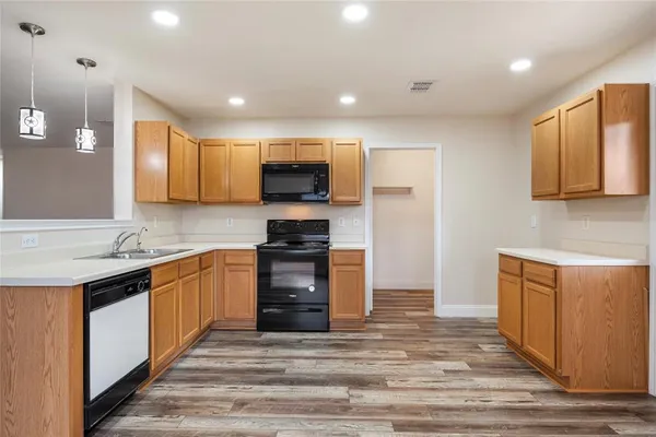 $292,825 | 5913 Lost Pony Drive, Denton, TX 76210