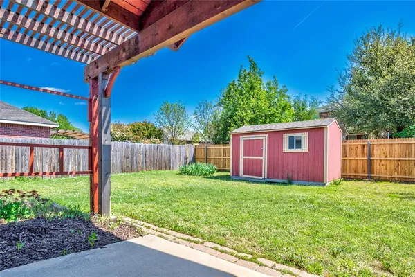 $292,825 | 5913 Lost Pony Drive, Denton, TX 76210