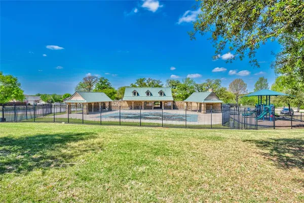 $292,825 | 5913 Lost Pony Drive, Denton, TX 76210