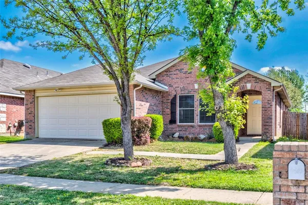 $292,825 | 5913 Lost Pony Drive, Denton, TX 76210