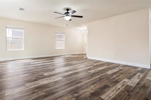 $292,825 | 5913 Lost Pony Drive, Denton, TX 76210