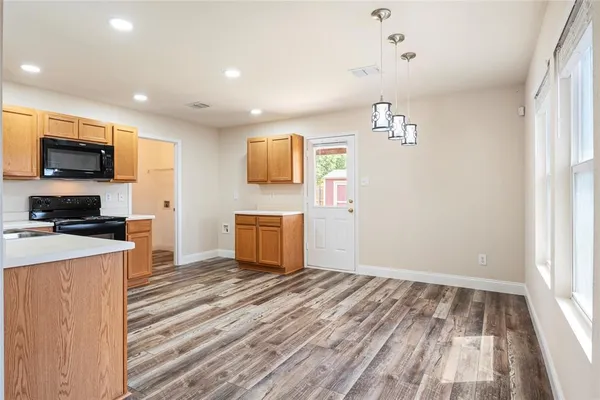 $292,825 | 5913 Lost Pony Drive, Denton, TX 76210