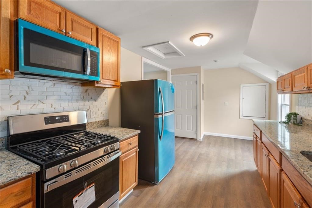 194 Harrison Street, Unit 1 Pawtucket, RI 02860 - Photo 1 of 21