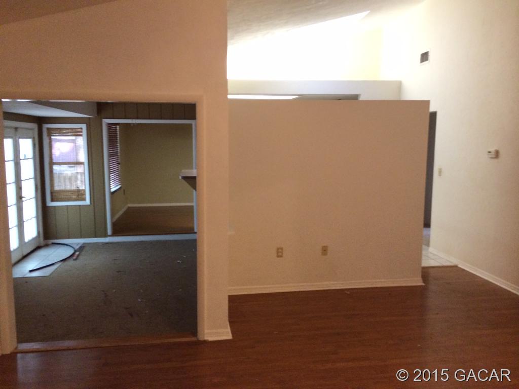 7716 Southwest 6th Place Gainesville, FL 32607 - Photo 11 of 13 Gallery Image 11
