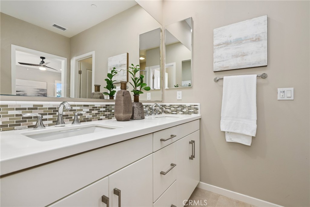 121 Excursion Irvine, CA 92618 - Photo 24 of 65