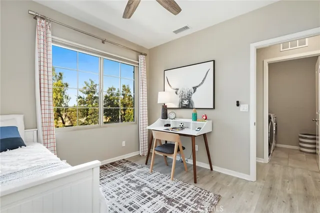 $1,278,800 | 121 Excursion, Irvine, CA 92618