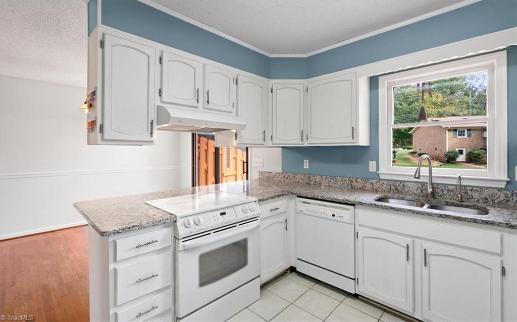 4482 Stone Ridge Drive Trinity, NC 27370 - Photo 13 of 34 Gallery Image 13