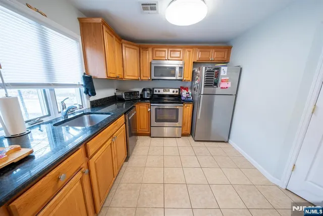 $439,000 | 9 Prospect Avenue, Budd Lake, NJ 07828