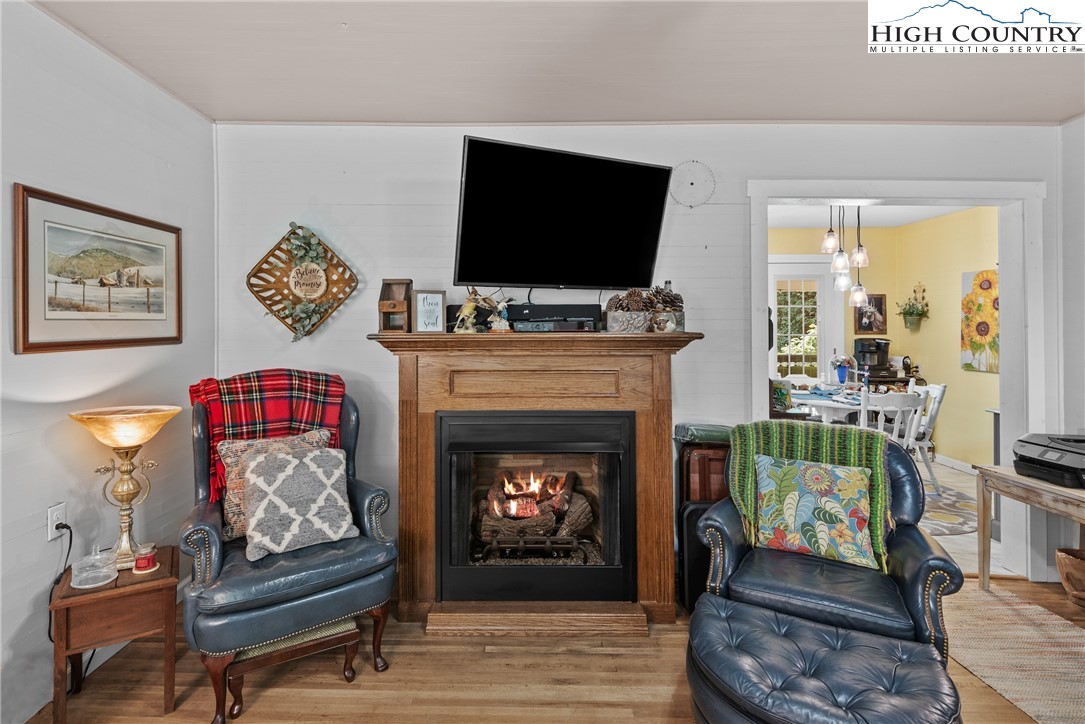 129 Troys Trail Todd, NC 28684 - Photo 11 of 50