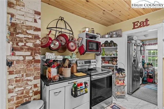 $475,000 | 129 Troys Trail, Todd, NC 28684