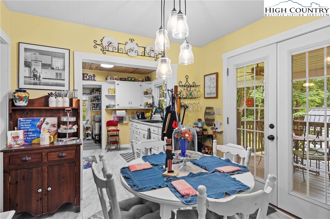 129 Troys Trail Todd, NC 28684 - Photo 20 of 50