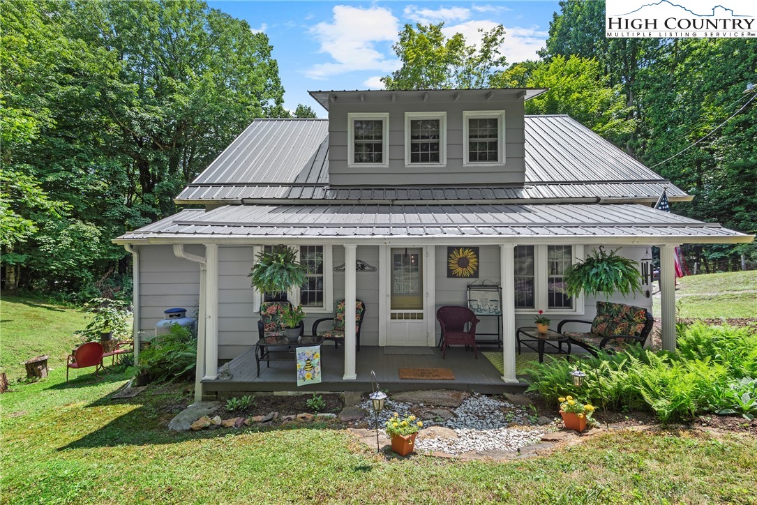 129 Troys Trail Todd, NC 28684 - Photo 2 of 50