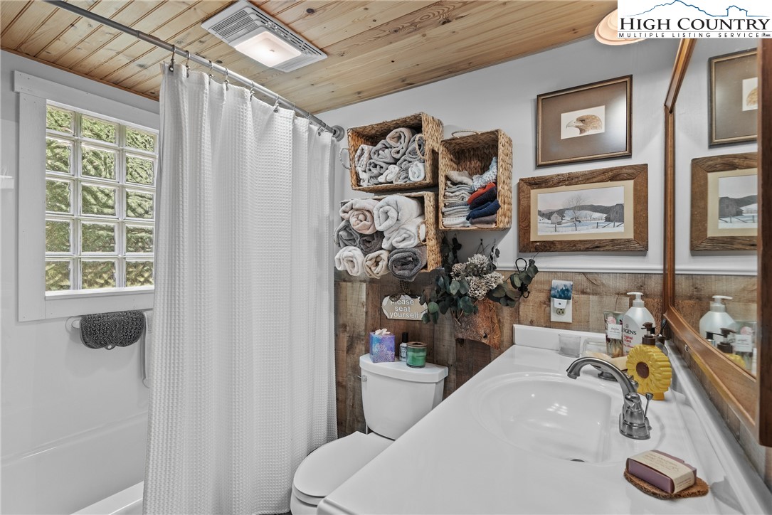 129 Troys Trail Todd, NC 28684 - Photo 24 of 50