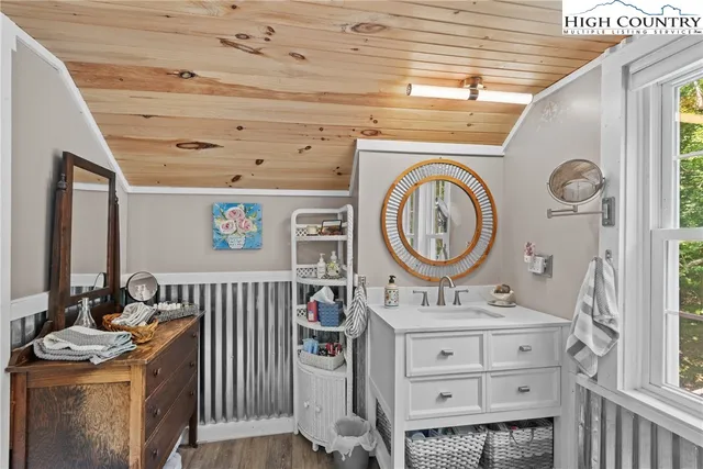 $475,000 | 129 Troys Trail, Todd, NC 28684